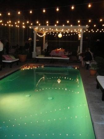 Hometown Evolution, Inc. 100 Foot G40 Globe Patio String Lights with 1.6 Inch Clear Bulbs for Outdoor String Lighting (Green Wire)