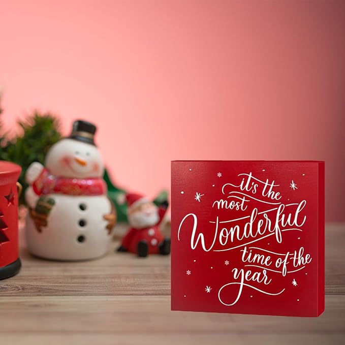 Christmas Vacation Holiday Decorations - Merry Xmas Decor - 5 x 5 Inches
