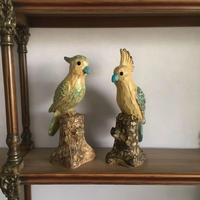 Snow Village National Lampoon's Christmas Small Animal Statues, Parrot Bird Figurines is Modern Home Decorative, Resin Decor for Office Desktop, Bookshelf, Bedroom, Living Room, Cabinets (Colourful)