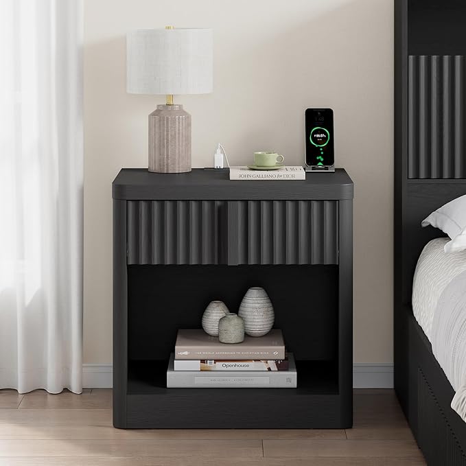 Fluted Nightstand with Charging Station, 23.6" End Table with Solid Wood Handle, Curved Profile Design, Mid Century Moden Bedside Table for Bedroom, Living Room, Black