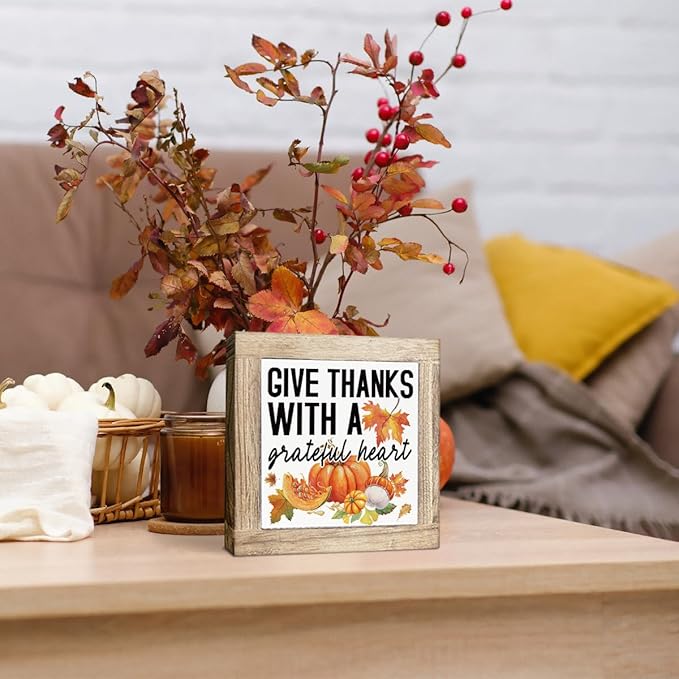 Fall Decor, Give Thanks with A Grateful Heart Signs, Pumpkin Harvest Decoration, Thanksgiving Home Farmhouse Decors, Wooden Decorative Fall Signs, Box Sign Wood Desk Sign Decor 5.9X5.9X0.7inches