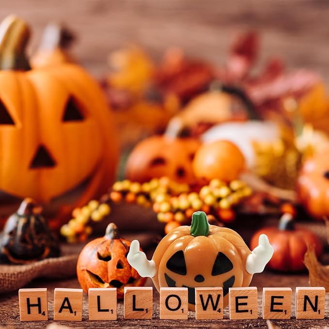 Halloween Pumpkin Figurines Decor Cute Resin Home Decor Statue Funny Ghost Middle Finger Gestures Desk Ornaments Fall Thanksgiving for Home Office Table Decorations
