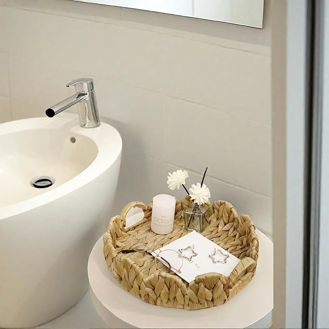 GYASVWU Water Hyacinth Scalloped Tray with Handles,Round Wicker Serving Trays for Coffee Table,Woven Tray for Ottoman Decorative and Organizer Trays (Water Hyacinth)