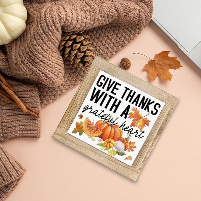 Fall Decor, Give Thanks with A Grateful Heart Signs, Pumpkin Harvest Decoration, Thanksgiving Home Farmhouse Decors, Wooden Decorative Fall Signs, Box Sign Wood Desk Sign Decor 5.9X5.9X0.7inches