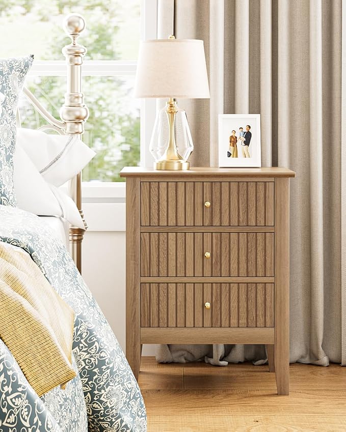 Fluted Nightstand, Farmhouse Night Stand with 3 Drawers, Mid Century Modern Side Accent Table,Bedside End Table for Bedroom, Living Room, Natural