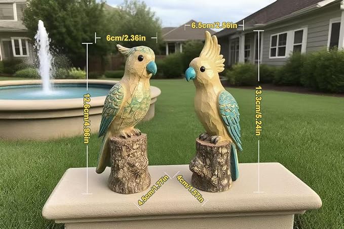 Snow Village National Lampoon's Christmas Small Animal Statues, Parrot Bird Figurines is Modern Home Decorative, Resin Decor for Office Desktop, Bookshelf, Bedroom, Living Room, Cabinets (Colourful)