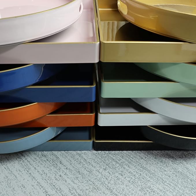 Spsyrine Round Black Decorative Tray, 13" Plastic Serving Table Tray with Handles for Breakfast, Round Modern Ottoman Tray for Coffee Table, Bathroom, Kitchen, Living Room