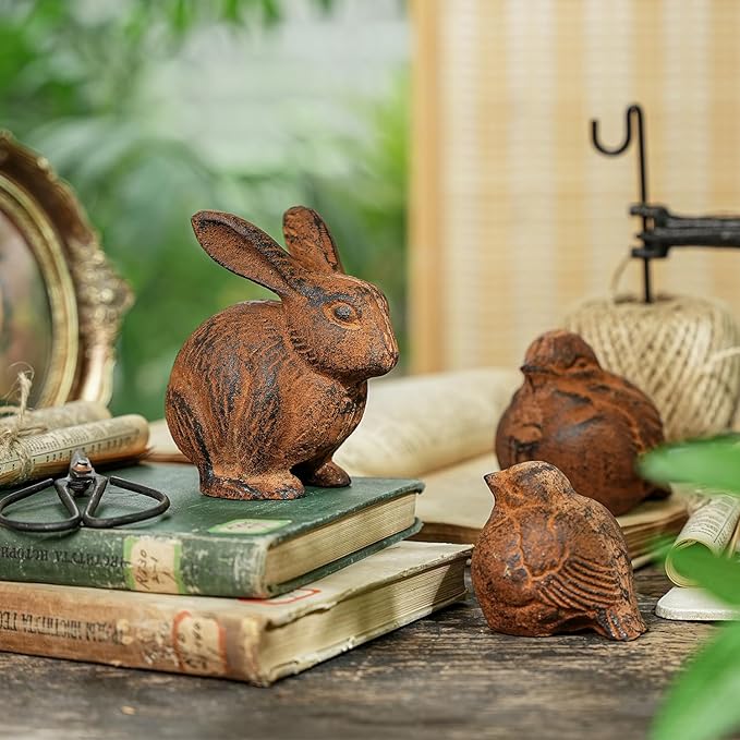 Sungmor Cast Iron Rabbit Statue, Vintage Animal Collection Figurines, Home Office Table Decor, Paperweight, Doorstop, Garden Lawn Cute Ornament, Rust Finish
