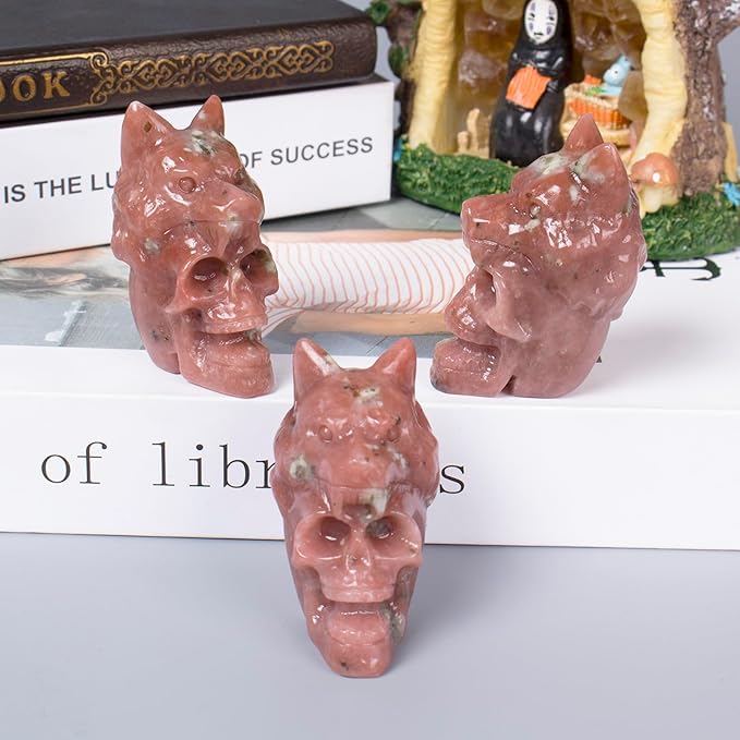 2.17 Inch Crystal Skull with Wolf Head Figurine Decor, Plum Blossom Jasper Skull with Wolf Head Statue Decor for Home Office Desk, Hand Carved Healing Crystal Animal Statues Gifts for Women Men