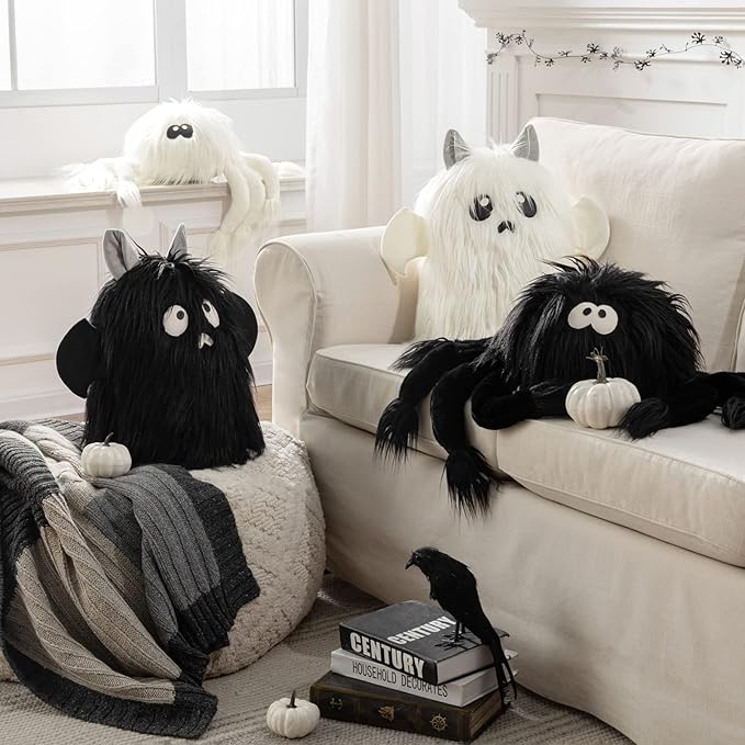 Ashler Halloween Ghost Pillows, Ghost Shaped Throw Pillow for Happy Halloween Decorative, Cute Spooky Ghost Cushion Gifts, Off White Halloween Pillows, 10.5 X 14 Inches
