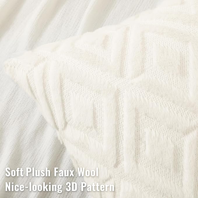 decorUhome Christmas Couch Throw Pillow Covers 20x20 Set of 2, Decorative Soft Plush Faux Wool Neutral Accent Pillow Covers for Bed Sofa Living Room, Cream White