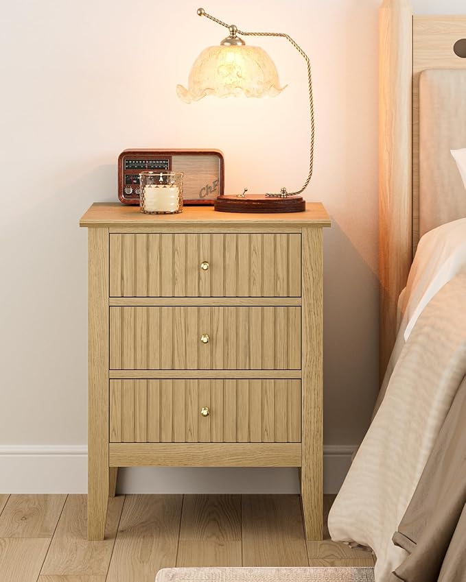 Fluted Nightstand, Farmhouse Night Stand with 3 Drawers, Mid Century Modern Side Accent Table,Bedside End Table for Bedroom, Living Room, Oak