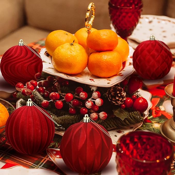 4 Pcs 4 Inch Large Velvet Christmas Ball Ornaments Vintage Christmas Plastic Ball Ornaments Flocked Tree Hanging Decoration for Xmas Party Wedding Home Decor(Red)