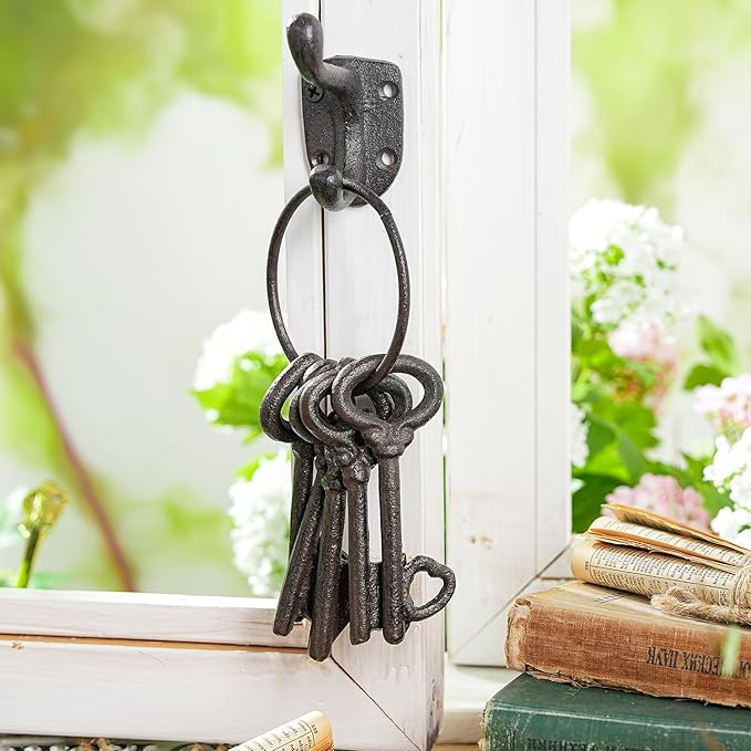 Sungmor Vintage Cast Iron Decorative Keys - Rustic Key Wall Decor, Farmhouse Metal Key Ring Accent - LOVE Word Design with Antique Skeleton Keys, Gift for Home & Garden, Halloween Prop
