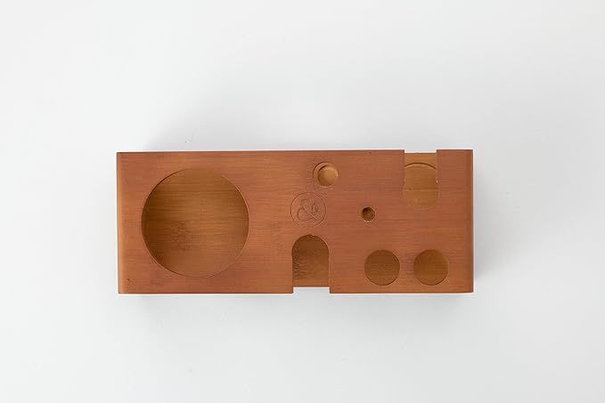 Mint & Mortar Cocktail Shaker Set, 7-Piece Bartender Kit with Stand, 24oz Martini Shaker Bottle Stainless Steel Bar Tools, Home Bar Accessories Drink Mixer, Barware Gift Set - Brushed Gold