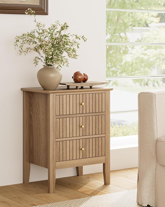 Fluted Nightstand, Farmhouse Night Stand with 3 Drawers, Mid Century Modern Side Accent Table,Bedside End Table for Bedroom, Living Room, Natural