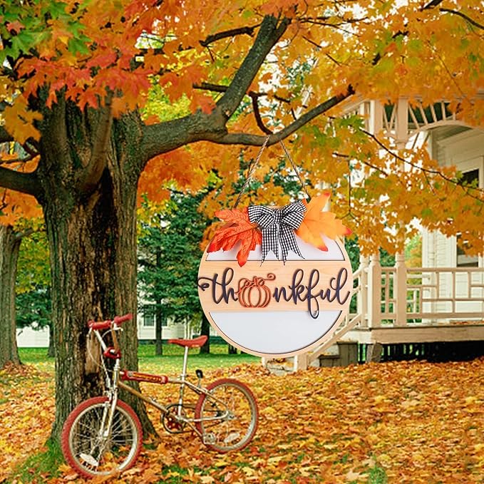 Thanksgiving Wood Sign for Front Door,Thankful Fall Door Hanging Decor,Thanksgiving Decorations Autumn Wooden Wall Decor for Thanksgiving Fall Harvest Home Farmhouse Outdoor Indoor(Maple Leaf wreath)