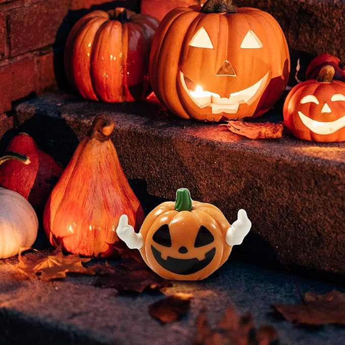 Halloween Pumpkin Figurines Decor Cute Resin Home Decor Statue Funny Ghost Middle Finger Gestures Desk Ornaments Fall Thanksgiving for Home Office Table Decorations