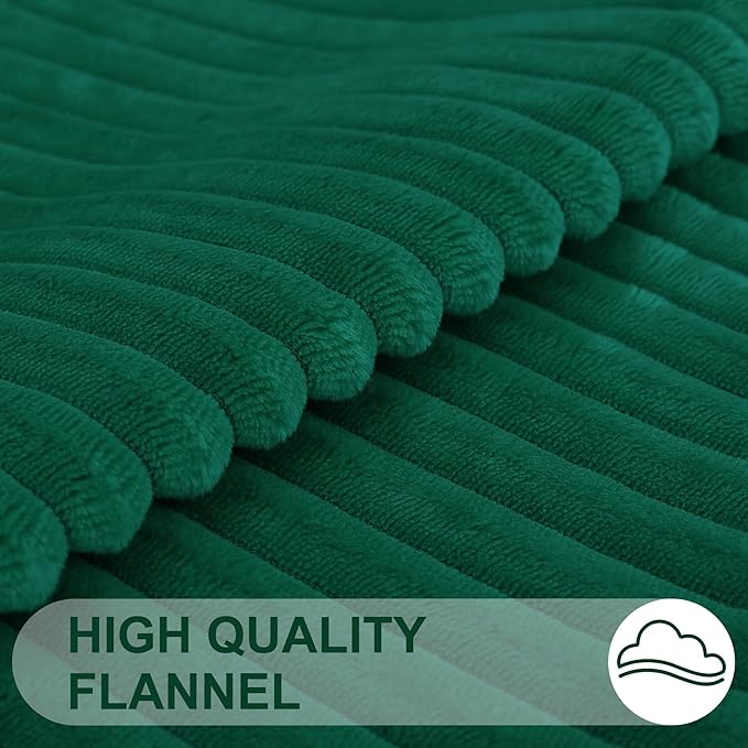 Simmore Decorative Throw Pillow Covers 22x22 Set of 2, Soft Natural Plush Flannel Double-Sided Fluffy Couch Pillow Covers for Sofa Living Room, Green