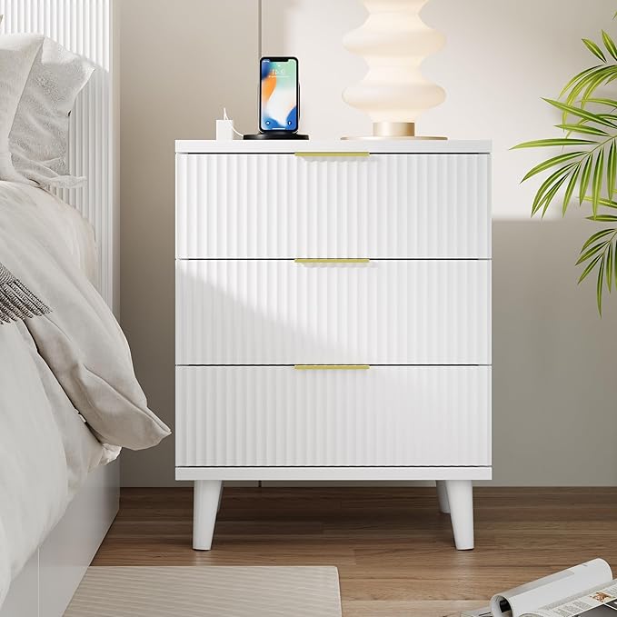 Fluted White Nightstand with USB Charging Station, 3-Drawer Dresser Wood Modern Night Stand Bedside Table with Quiet Drawers & Large Storage End Table for Bedroom