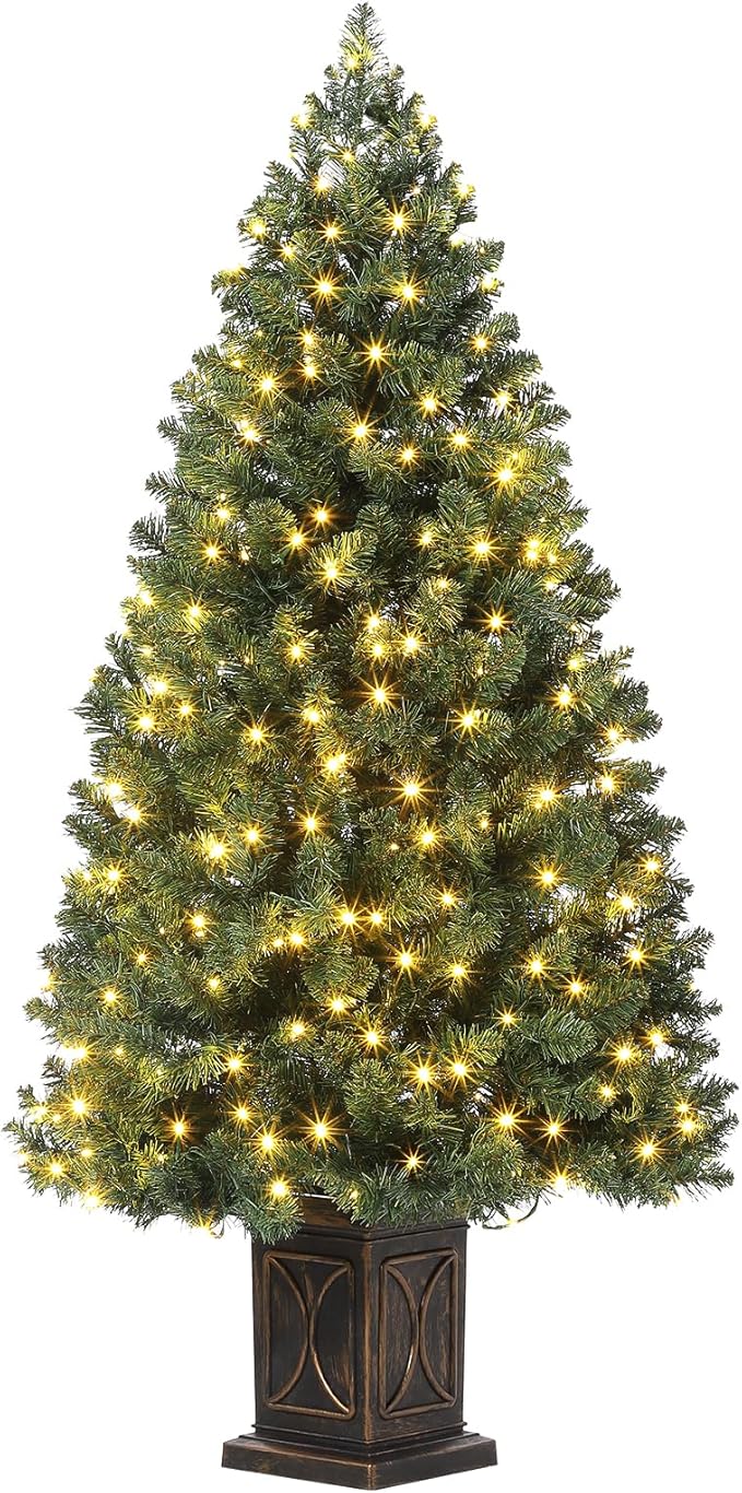 GarveeHome 4.5ft Green Christmas Tree, Pre-Lit Artificial Potted Xmas Tree with 300 Led Lights, 8 Lighting Modes, Black Base Design, Dense Branch Realistic Home Party Decoration w/Easy Assembly,1 PC