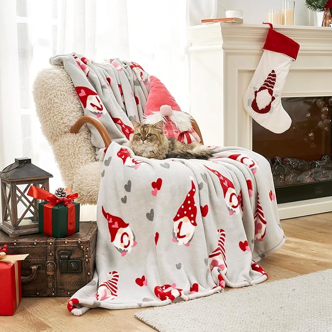 Cozy Bliss Gnome Love Heart Blanket Gift Ultra Soft Milkyplush™ Throw Blanket Cute gnome Pattern Heart Blankets for her Birthday Gift Blankets(Gnome Love,60"x80")