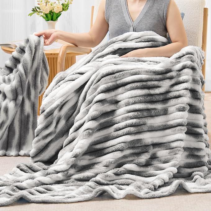 BEDELITE Fleece Throw Blanket for Couch - 300GSM Soft & Warm Fluffy Tie-dye Grey Blanket, Decorative and Giftable Striped Blankets for Women, Men, 50"x60"