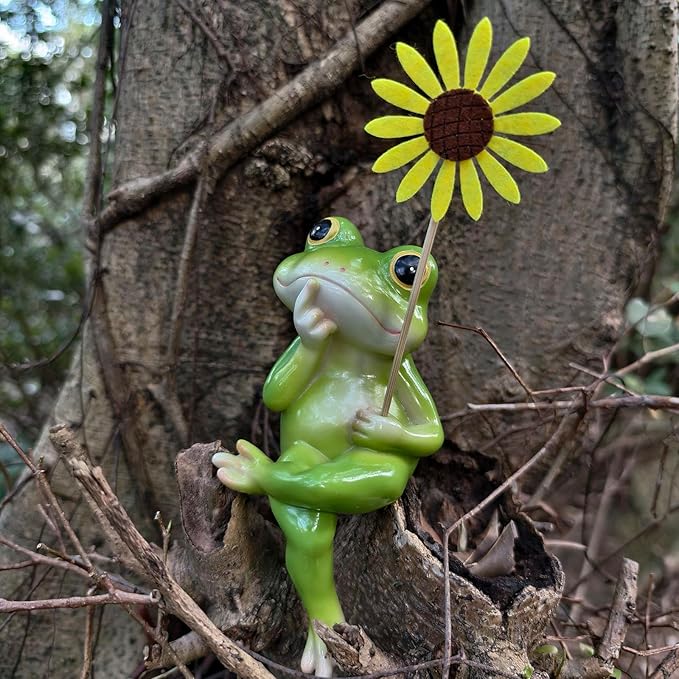 Frog Figurine Garden Decor for Outside, Frogs Statue Plant Decorations for Pots, Fairy Garden Figurines for Lawn Ornaments, Yard Decorations Outdoor, Frog Gifts for Women (1, Flower Frog)