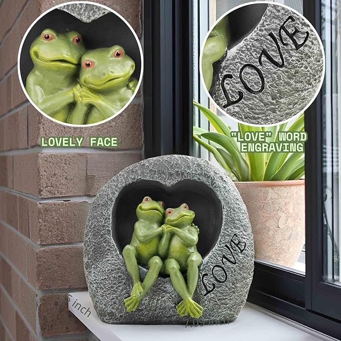 Love Frog Couple Garden Statue – 7" Resin Romantic Frog Figurines in Heart Rock, Outdoor Yard Art Decoration for Patio, Balcony, Lawn