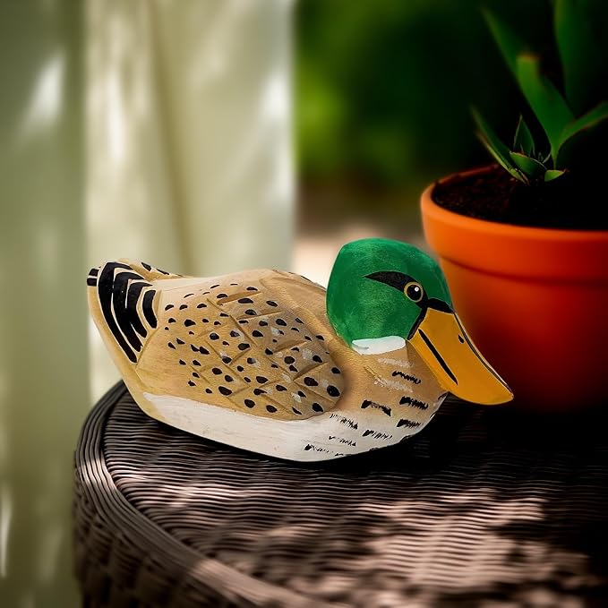 Mallard Duck Decor Wooden Animal Figurines Little Ducks Funny Desk Accessories Small Duck Statues Handmade Carving Decoys Ornament for Home Room Decor