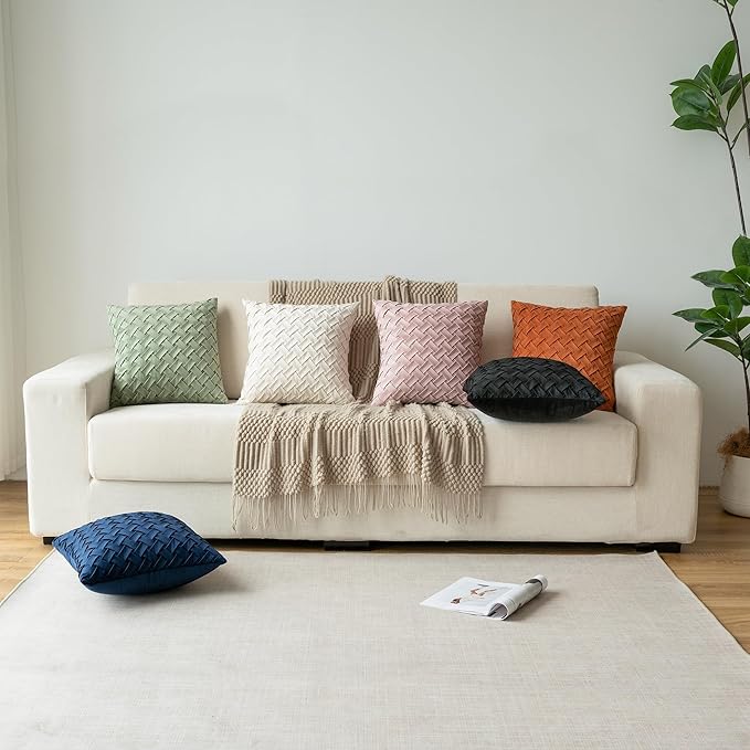 Velvet Decorative Throw Pillow Covers Set of 2, 18x18 Inch Soft Modern Weave Cushion Case, Farmhouse Home Decor Pillowcase for Sofa Living Room Couch Bed Cream White