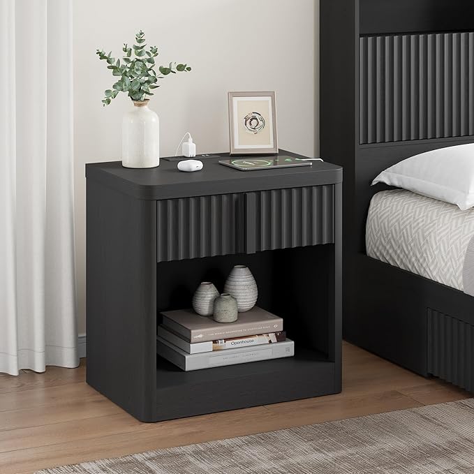 Fluted Nightstand with Charging Station, 23.6" End Table with Solid Wood Handle, Curved Profile Design, Mid Century Moden Bedside Table for Bedroom, Living Room, Black
