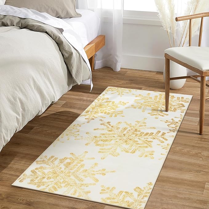 Lahome Snowflake Christmas Kitchen Rugs, 2x4 Christmas Entryway Rug Soft Non Slip Christmas Doormat Indoor, Small Rug Non-Slip Holiday Decor Washable Rugs for Bathroom Bedroom(2x4ft,Gold)