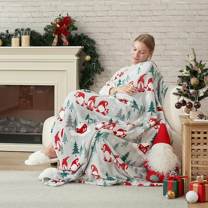 Cozy Bliss Gnome Throw Blanket Spring Blanket Warm Plush Throw Blankets,Ultra Soft Cozy Throw Blankets for Couch,Sofa and Bed(Xmas Gnome Family,60"x80")