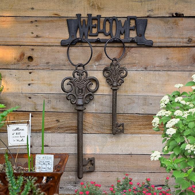 Sungmor Cast Iron Skeleton Keys, Set of 2 Large Old Fashioned, Decorative Wrought Iron Wall Art, Home Garden Farmhouse Halloween Decor, Rustic Brown