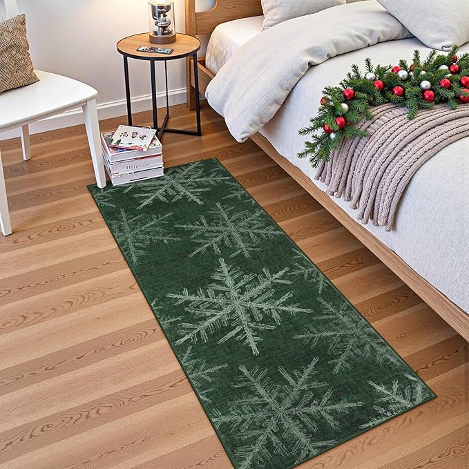 Lahome Snowflake Christmas Runner Rug, 2x6 Christmas Rug Runners for Hallways Soft Non Slip Kitchen Washable Runner Holiday Decor Ultra-Thin Carpet Runner for Bedroom Laundry(2x6ft,Green)
