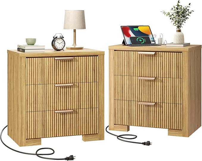 Fluted Nightstand Set of 2 with Charging Station, 23.6" Night Stand with 3 Drawers,End Table with Storage, Bed Side Table for Bedroom,Modern Nightstand for Living Room, Oak