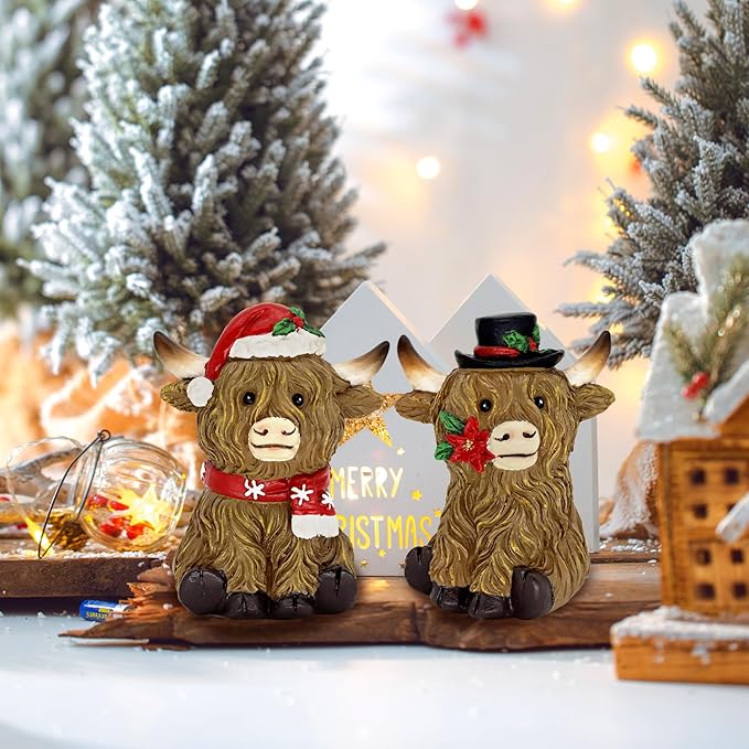 CRCZK Christmas Highland Cow Figurines Decorations for Home, Christmas Indoor Decor - Resin Farmhouse Highland Cow Decor for Christmas Table Mantle Display idea