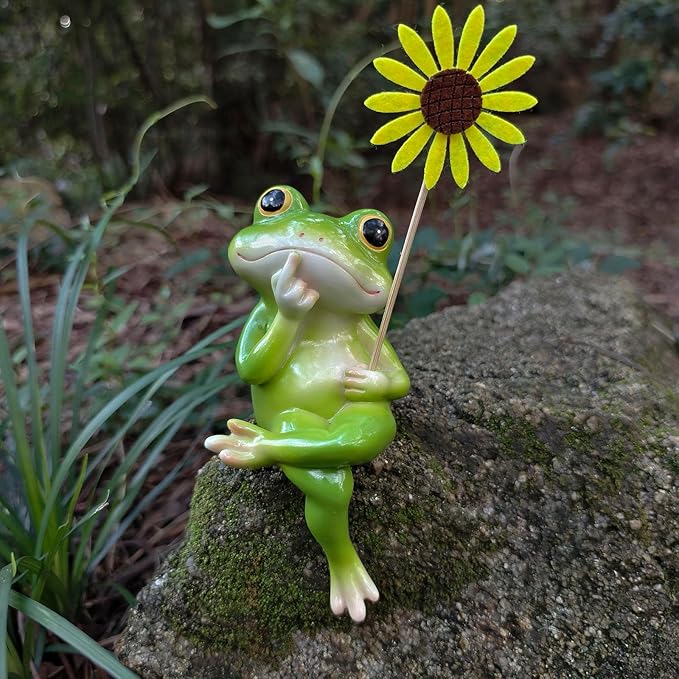 Frog Figurine Garden Decor for Outside, Frogs Statue Plant Decorations for Pots, Fairy Garden Figurines for Lawn Ornaments, Yard Decorations Outdoor, Frog Gifts for Women (1, Flower Frog)