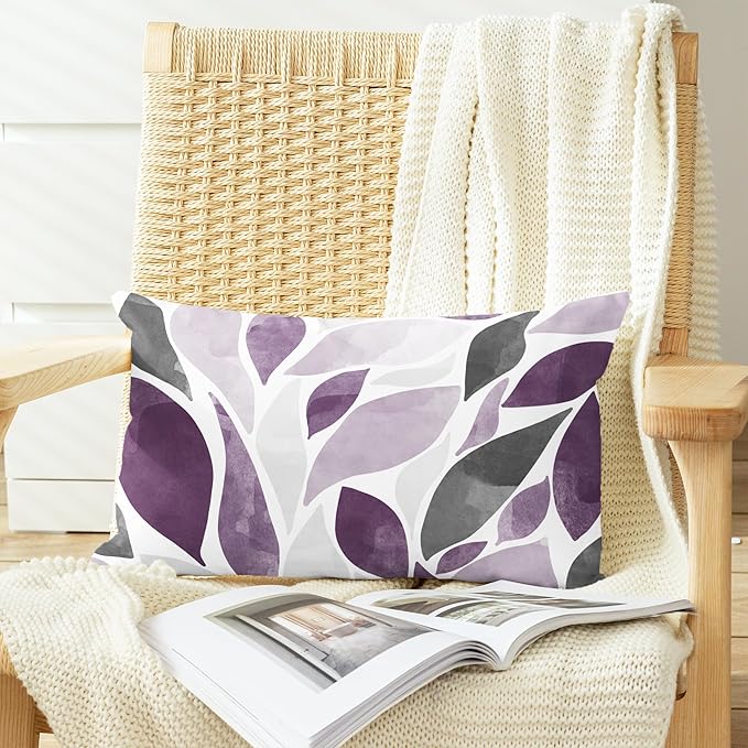 CaliTime Throw Pillow Cases Pack of 2 Cozy Fleece Falling Dahlia Floral Flowers Petals Decorative Cushion Covers for Couch Bed Sofa Farmhouse Decoration 12 X 20 Inches Deep Purple Grey