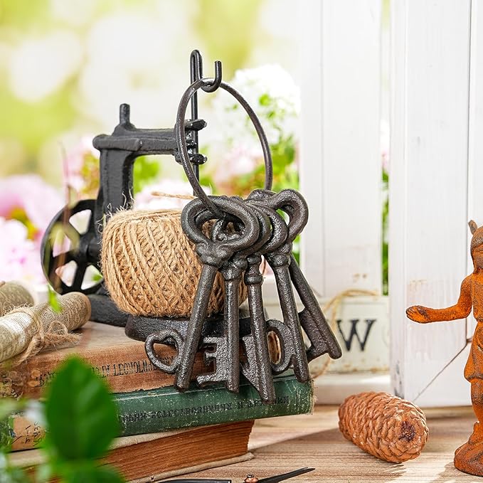 Sungmor Vintage Cast Iron Decorative Keys - Rustic Key Wall Decor, Farmhouse Metal Key Ring Accent - LOVE Word Design with Antique Skeleton Keys, Gift for Home & Garden, Halloween Prop