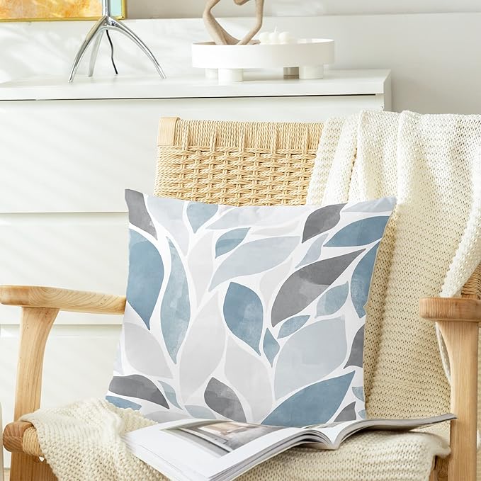 CaliTime Throw Pillow Cases Pack of 2 Cozy Fleece Double-Sided Falling Dahlia Floral Flowers Petals Decorative Cushion Covers for Couch Bed Sofa Farmhouse Decoration 18 X 18 Inches Smoke Blue Grey