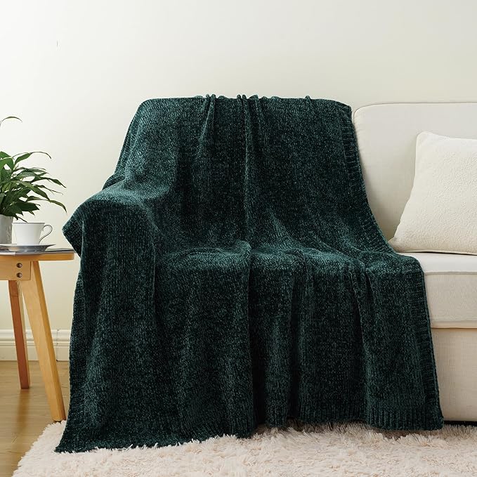 BATTILO HOME Christmas Green Throw Blanket for Couch, Chenille Knitted Blanket for Home Decor, Super Soft Warm Blanket for Bed Sofa Living Room, 51"x67"