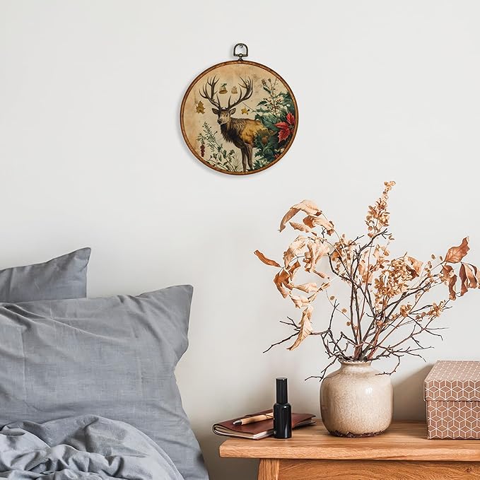 KSDUT Vintage Deer Wall Decor Art - Retro Christmas Wall Art Canvas Frame Hanging Prints, Xmas Holiday Elk Round Wall Art Decor for Farmhouse Home Decorations 10"x10"