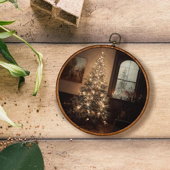 KSDUT Vintage Christmas Wall Decor Art - Retro Xmas Tree Wall Art Canvas Frame Hanging Prints, Merry Christmas Holiday Round Wall Art Decor for Home Farmhouse Decorations 10"x10"