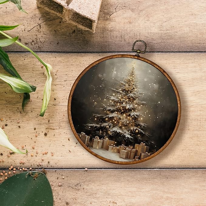 KSDUT Vintage Christmas Wall Decor Art - Vintage Christmas Tree Wall Art Canvas Frame Hanging Prints, Merry Xmas Holiday Round Wall Art Decor for Home Farmhouse Decorations 10"x10"