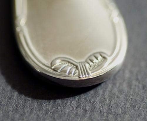 Supreme Housewares 20-Piece 18/8 Stainless Steel Flatware Set, Service for 4, Include Knives Forks Spoons Teaspoons Salad Forks, Mirror Polished, Dishwasher Safe (Shell)