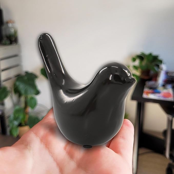 4-Pack Minimalist Shelf Decor Bird Figurines Small Animal Statues， Bird Decor for Home in Matte Black & White, Abstract Bird Figurines Home Decor Set for Tabletops, Shelves, and Desks