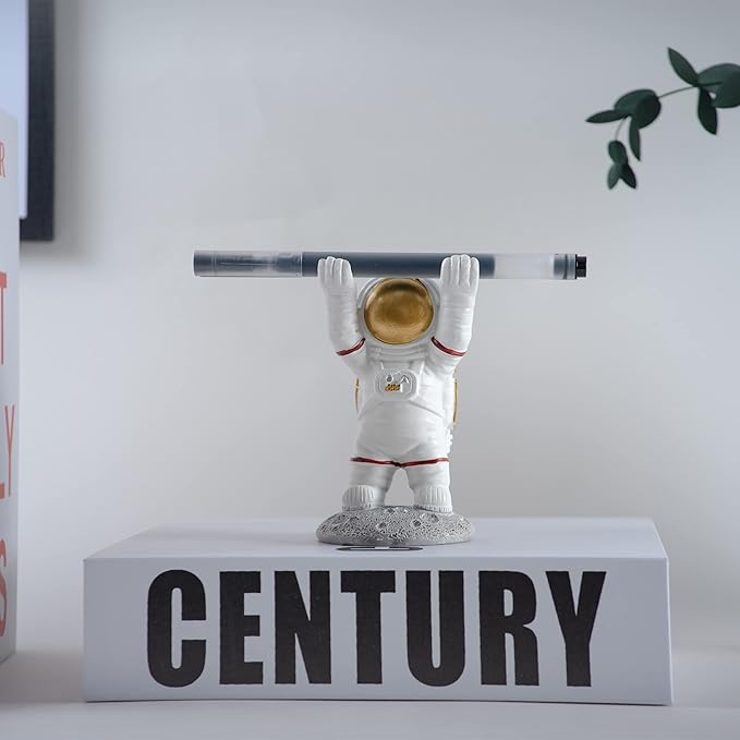 BUTILIVEEN Astronaut Pen Pencil Holder Stand for Desk, Resin Pen Display Stand Pencil Display Holder for Home Office Gifts, Standing Astronaut Pen Holder