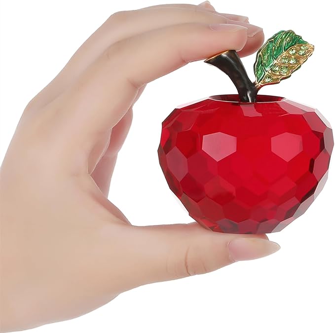 Crystal Apple Figurine Paperweight, Handmade Statue Ornament Home Decoration, Collectible Crystal Crafts, Come with Gift Box, Great Gift for Birthday Holidays Christmas (Red-60mm)